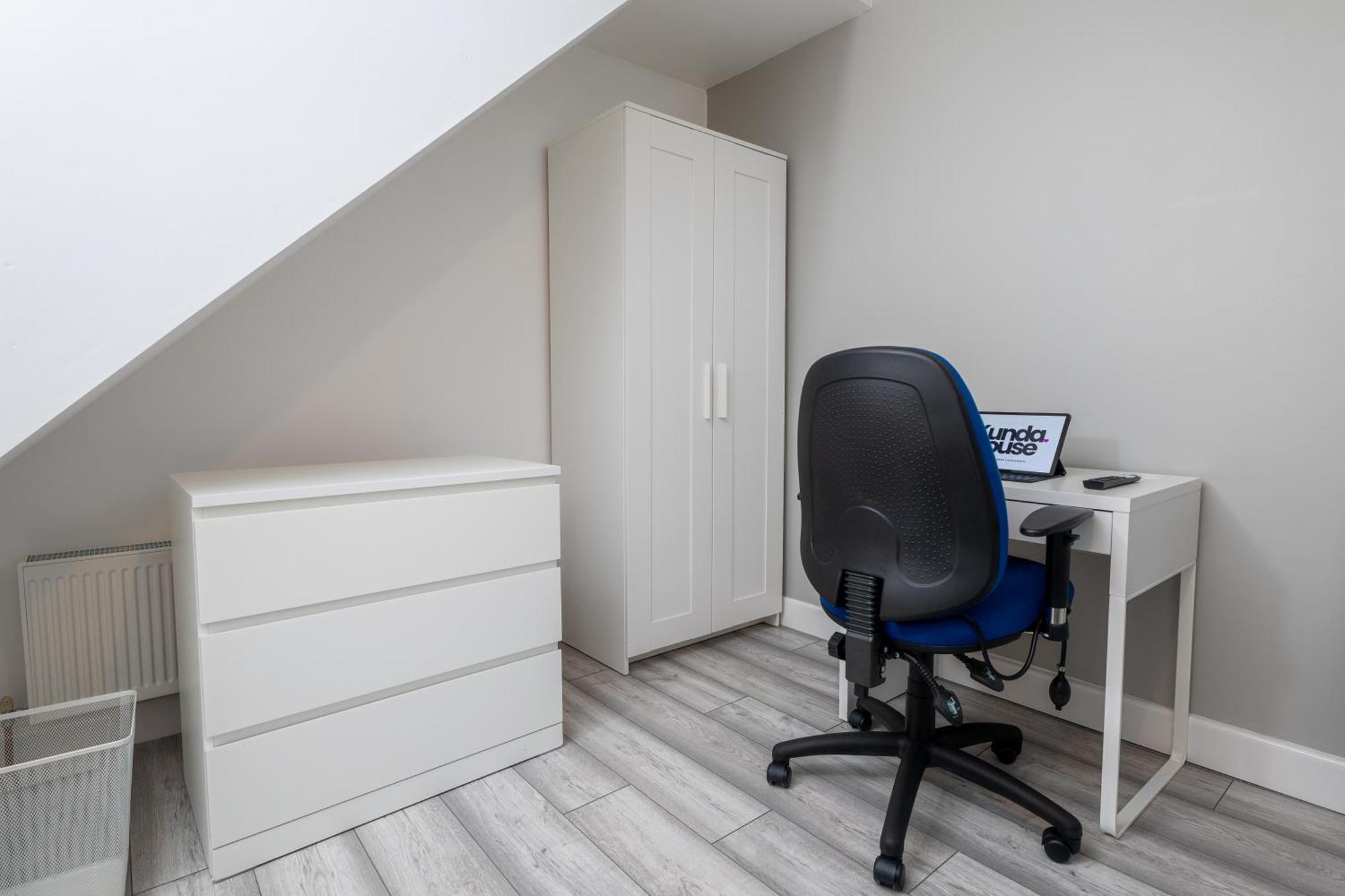 Kunda House Coventry Road Otel Birmingham Dış mekan fotoğraf