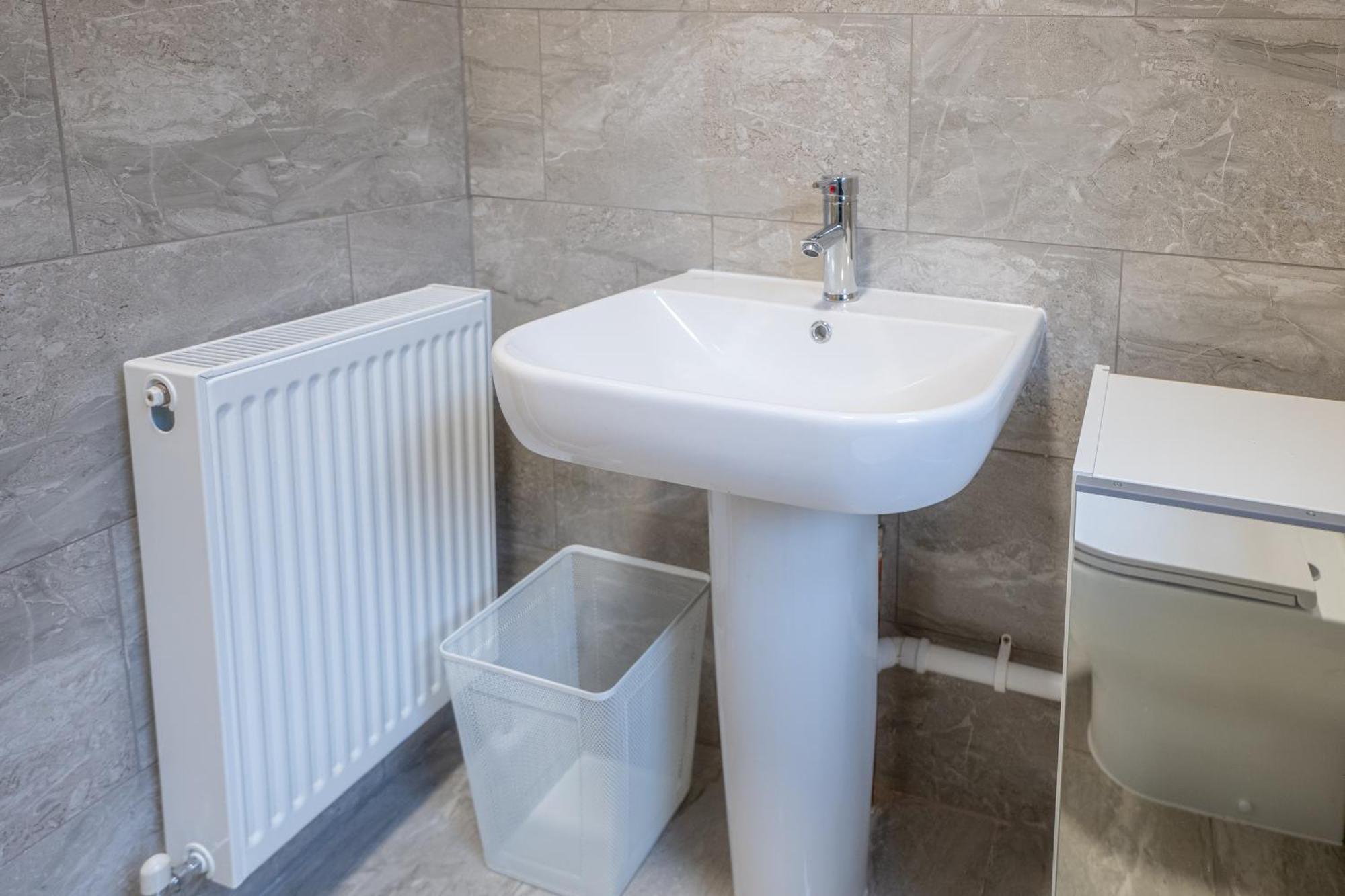 Kunda House Coventry Road Otel Birmingham Dış mekan fotoğraf